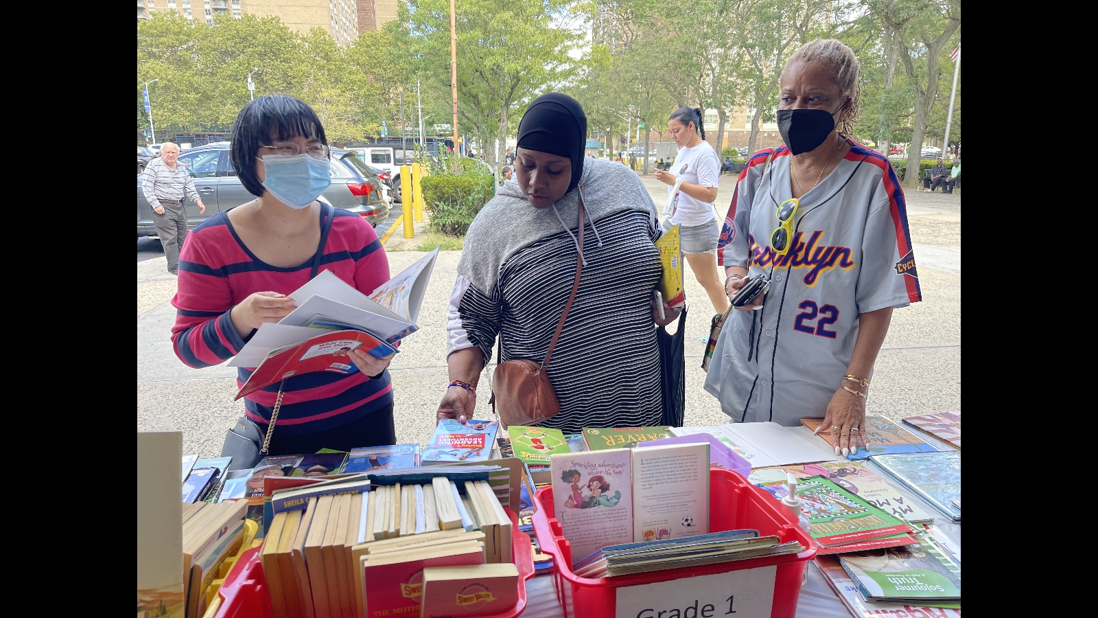 Helping Parents Choose Books for Their Children at ILD